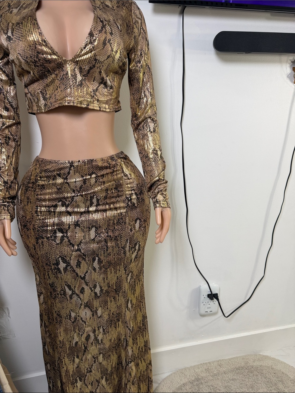 Snake-Print Reptile Habitat Décor Skirt - Brown